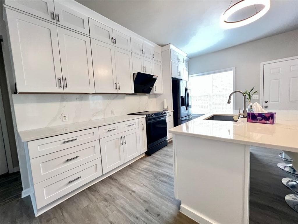 4 bedroom, 3 bathroom, 2,175 sq ft single family residence under contract at 903 MILTON Circle, Loganville, GA 30052 — photo 9