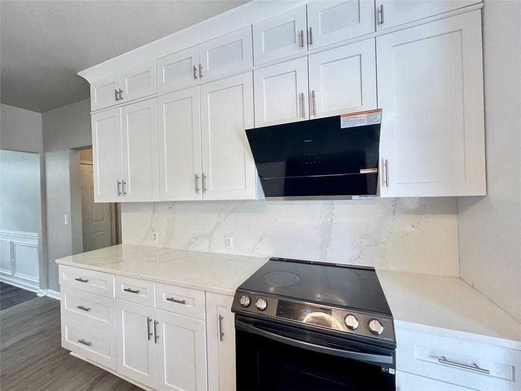 4 bedroom, 3 bathroom, 2,175 sq ft single family residence under contract at 903 MILTON Circle, Loganville, GA 30052 — photo 10