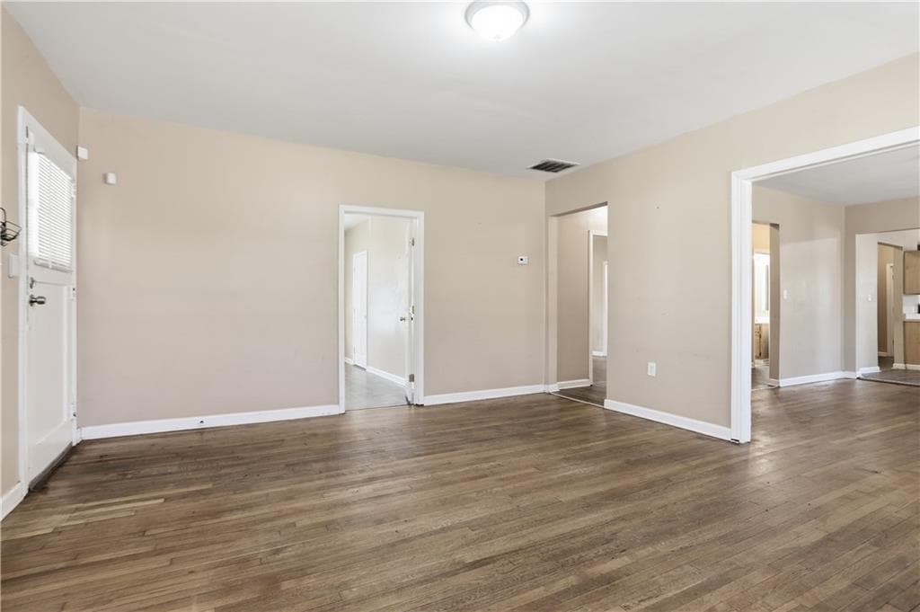 3 bedroom, 1 bathroom, 1,920 sq ft single family residence for sale at 1691 Evans Drive, Atlanta, GA 30310 — photo 10