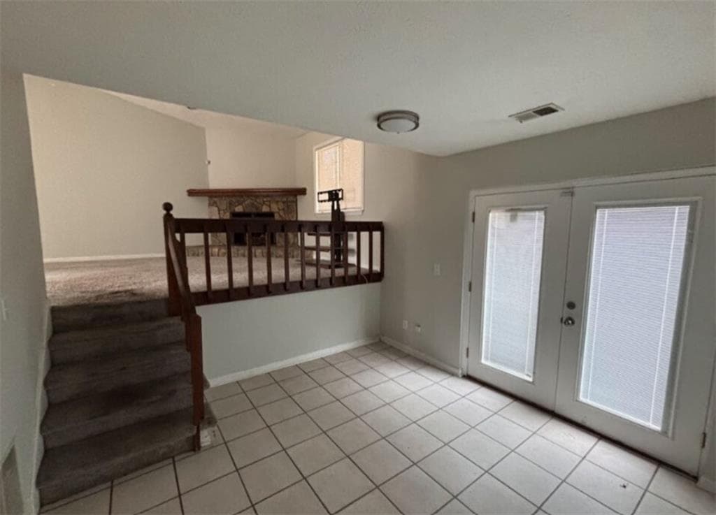 3 bedroom, 2 bathroom, 1,292 sq ft single family residence for sale at 2174 Scarbrough Road, Stone Mountain, GA 30088 — photo 5