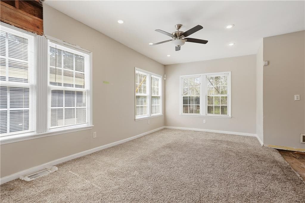 4 bedroom, 3 bathroom, 2,346 sq ft single family residence under contract at 1591 Melrose Drive, Atlanta, GA 30310 — photo 9