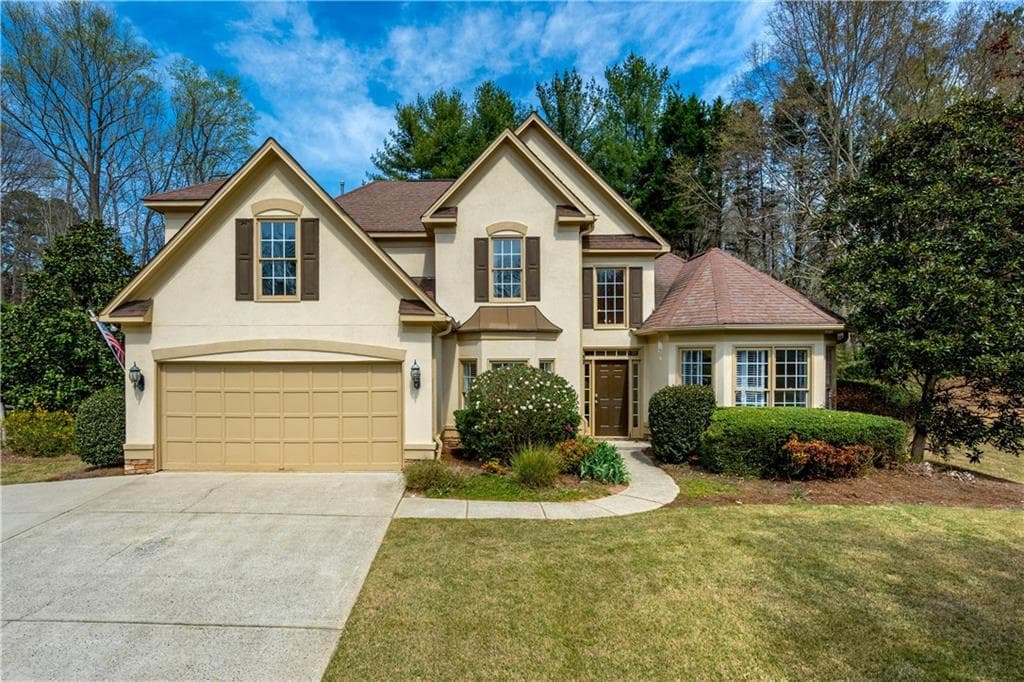 6775 Sterling Drive, Suwanee, GA 30024 — most recent listing photo