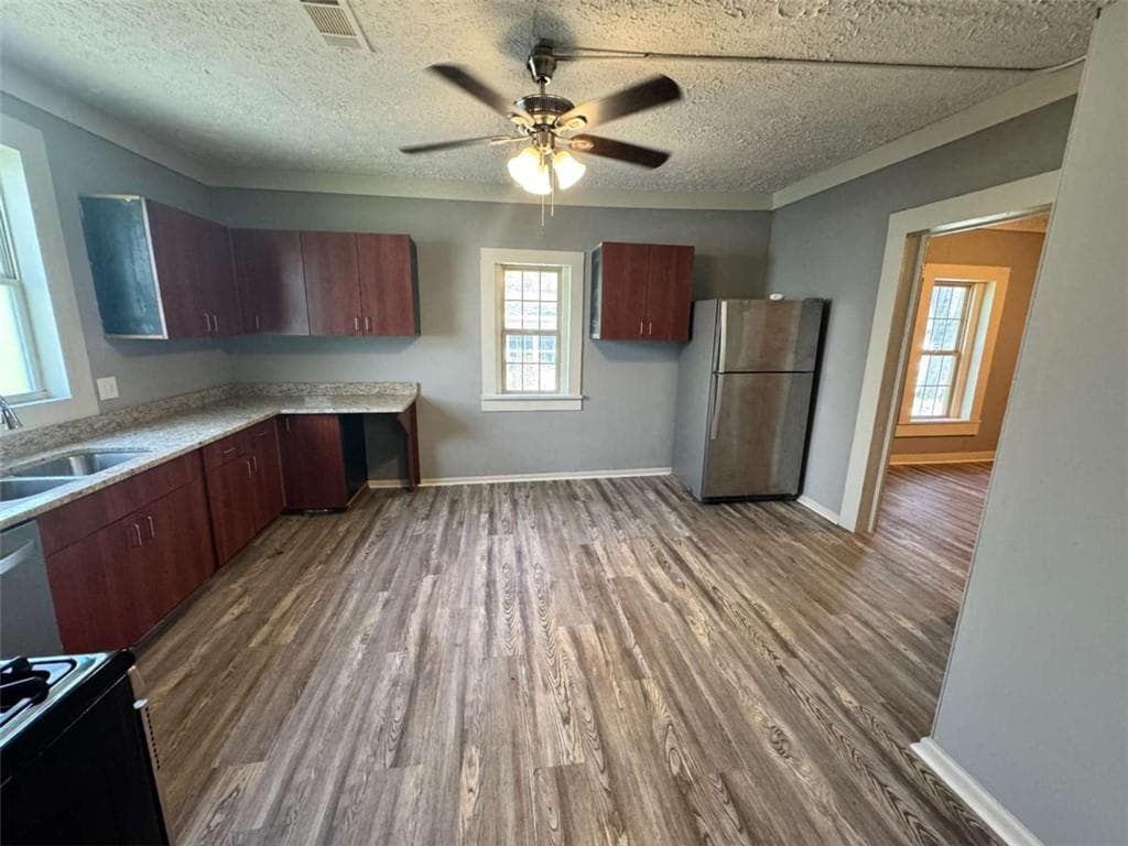 2 bedroom, 2 bathroom, 1,268 sq ft single family residence for rent at 74 Martin Luther K Drive, Winder, GA 30680 for $1,300 a month — photo 5