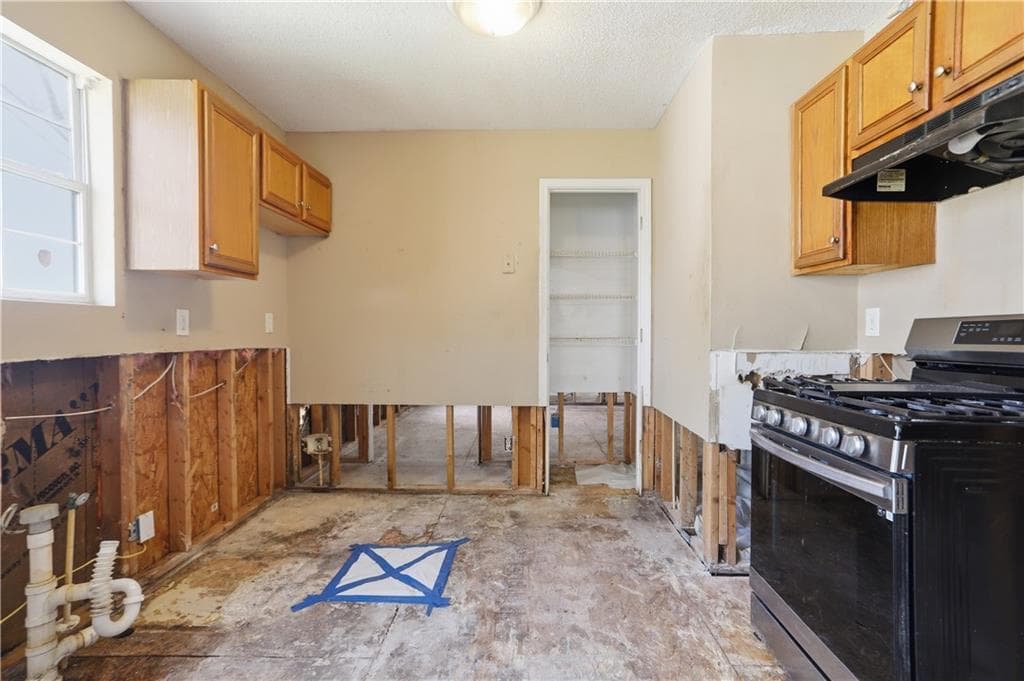 3 bedroom, 2 bathroom, 1,599 sq ft single family residence for sale at 627 Sandys Lane, Atlanta, GA 30354 — photo 9