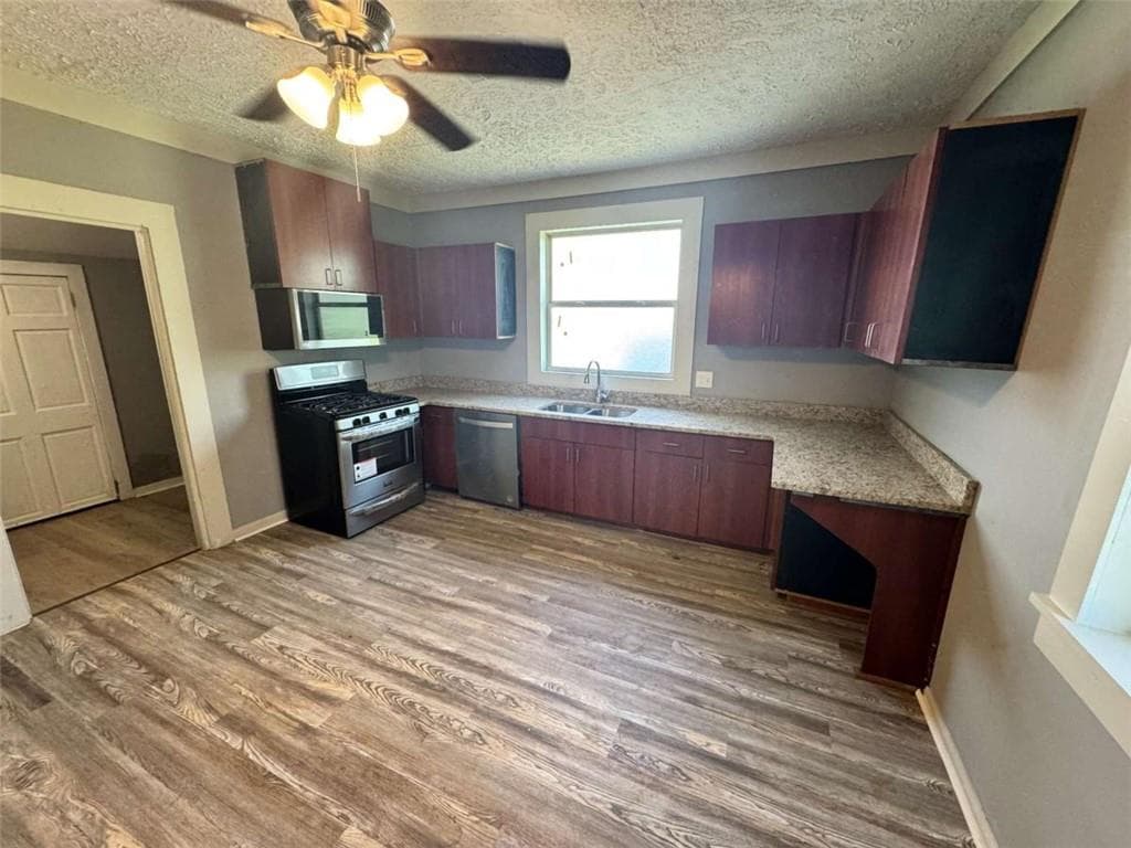 2 bedroom, 2 bathroom, 1,268 sq ft single family residence for rent at 74 Martin Luther K Drive, Winder, GA 30680 for $1,300 a month — photo 7