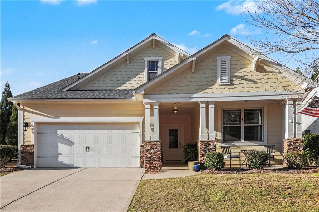 823 Cotton Creek Drive