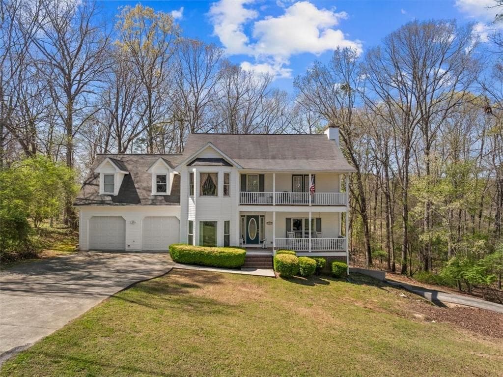 145 Thornwood Drive, Calhoun, GA 30701 — most recent listing photo