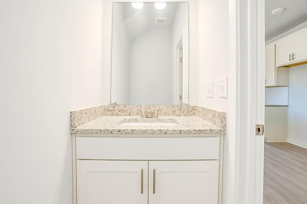 2 bedroom, 2 bathroom, 1,100 sq ft single family residence for sale at 360 Dempsey Drive, Fayetteville, GA 30214 — photo 10