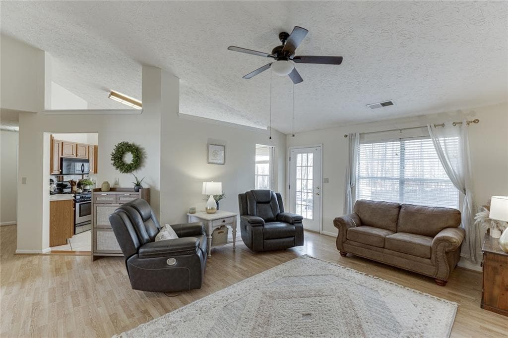 3 bedroom, 2 bathroom, 1,750 sq ft single family residence for sale at 2340 Heatherton Circle, Dacula, GA 30019 — photo 7