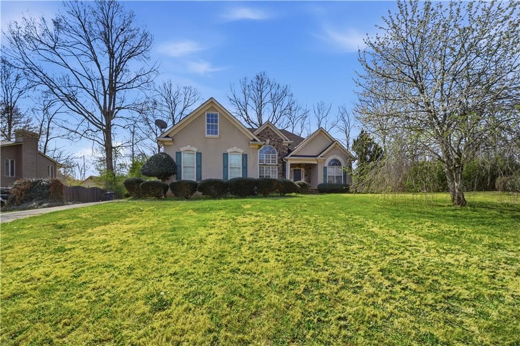 2333 Ettas Circle