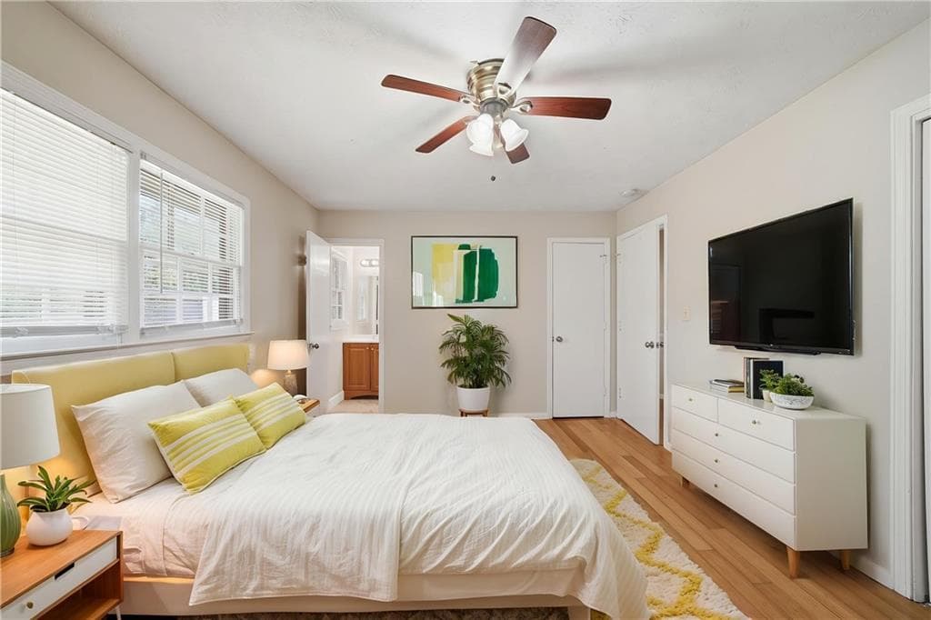 3 bedroom, 2 bathroom, 1,852 sq ft single family residence for sale at 2937 Pebble Lane, Snellville, GA 30078 — photo 5
