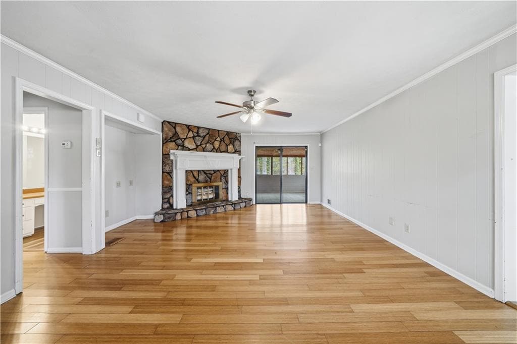 3 bedroom, 2 bathroom, 1,852 sq ft single family residence for sale at 2937 Pebble Lane, Snellville, GA 30078 — photo 7