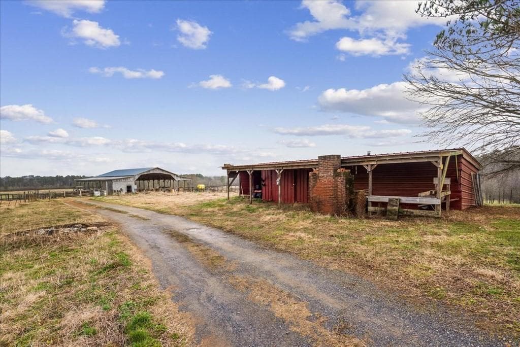 3 bedroom, 2 bathroom other under contract at 2721 Sugar Valley Road, Sugar Valley, GA 30746 — photo 9