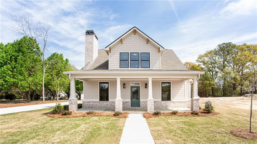 4 bedroom, 3 bathroom, 2,500 sq ft single family residence for sale at 2044 Bennett Road, Grayson, GA 30017 — photo 4