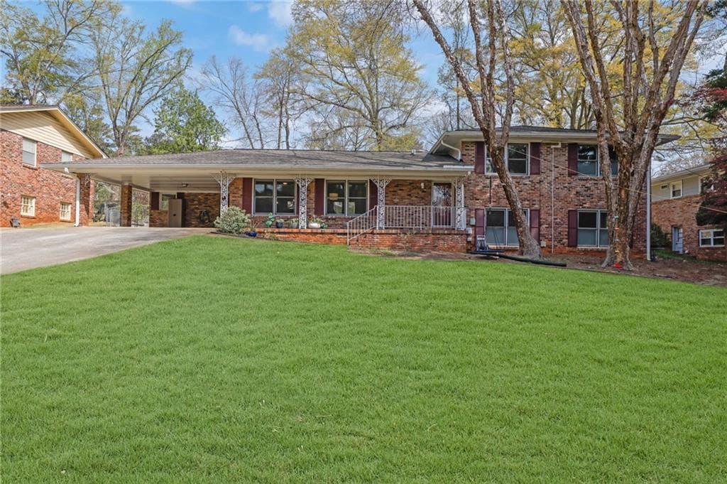 2476 Burnt Leaf Lane, Decatur, GA 30033 — most recent listing photo