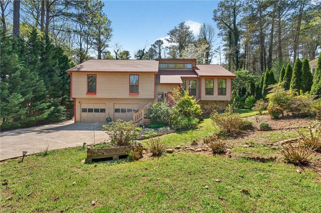 120 Farm Track, Roswell, GA 30075 — most recent listing photo