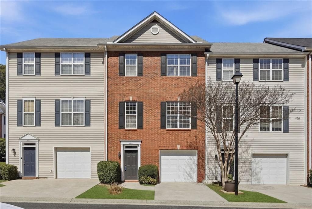5367 Hickory Knoll, Norcross, GA 30071 — most recent listing photo