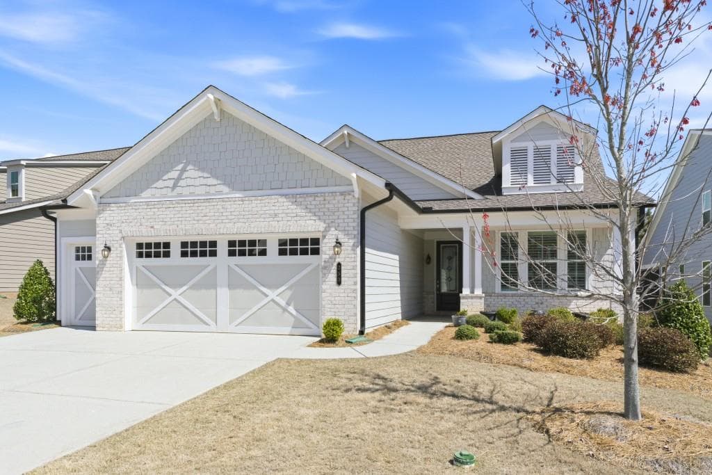 253 Chatuge Drive, Hoschton, GA 30548 — most recent listing photo