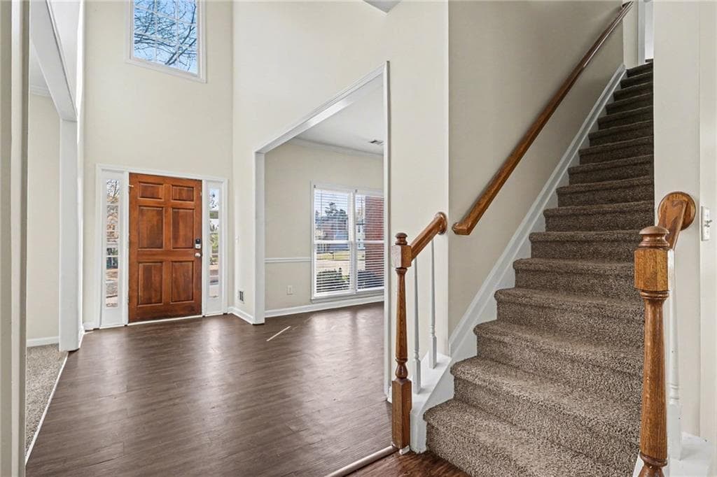 4 bedroom, 3 bathroom, 2,343 sq ft single family residence under contract at 7170 Threadstone Overlook, Duluth, GA 30097 — photo 4