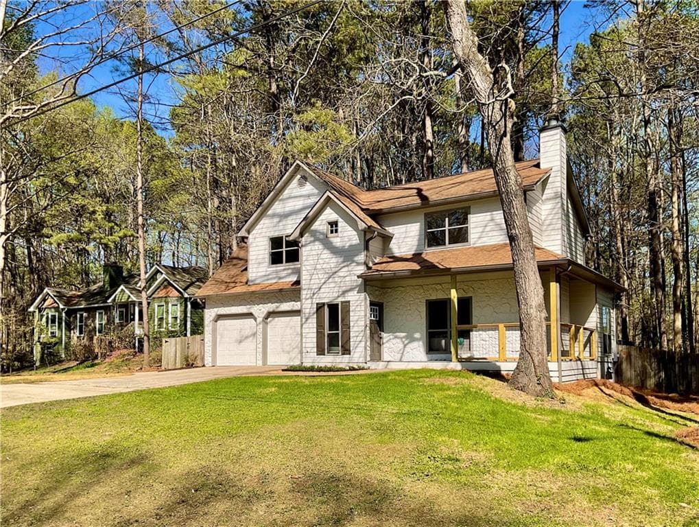 3 bedroom, 3 bathroom, 1,932 sq ft single family residence sold at 202 Crabapple Lane, Powder Springs, GA 30127