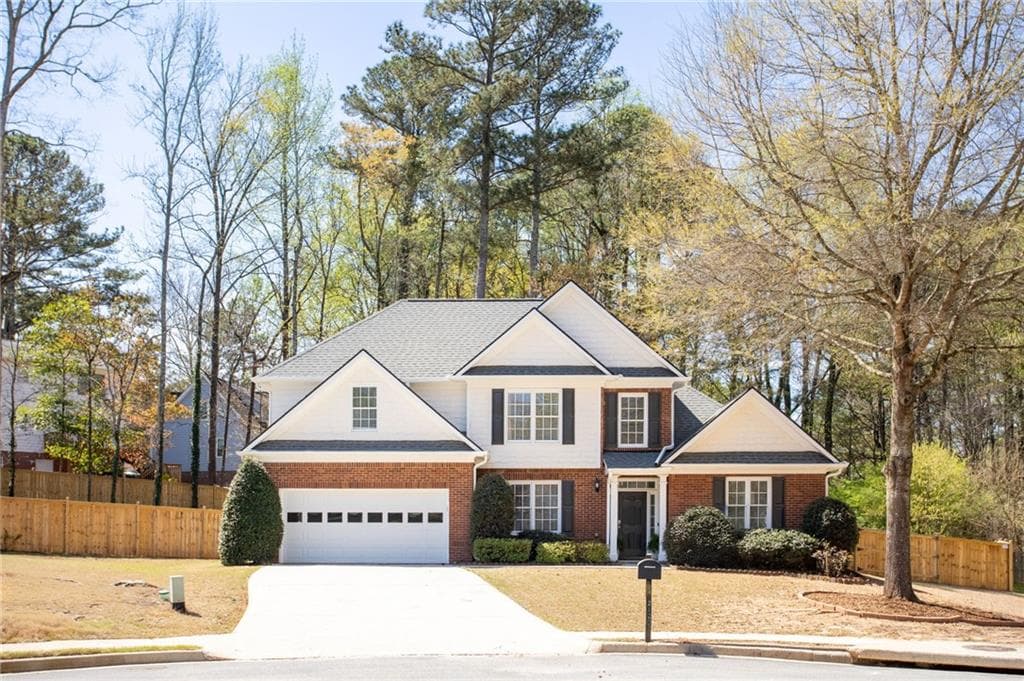 4 bedroom, 3 bathroom, 2,446 sq ft single family residence sold at 2120 Willow Chase Court, Tucker, GA 30084
