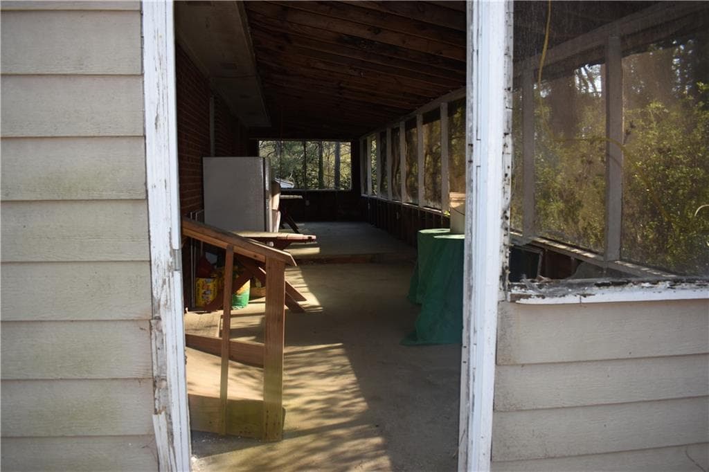 4 bedroom, 2 bathroom, 1,075 sq ft single family residence for sale at 3197 Pennington Circle, Atlanta, GA 30354 — photo 10