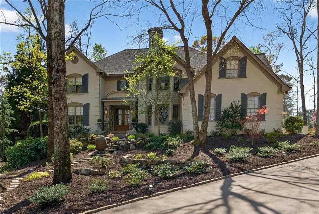 1020 Abingdon Lane, Johns Creek, GA 30022 — most recent listing photo