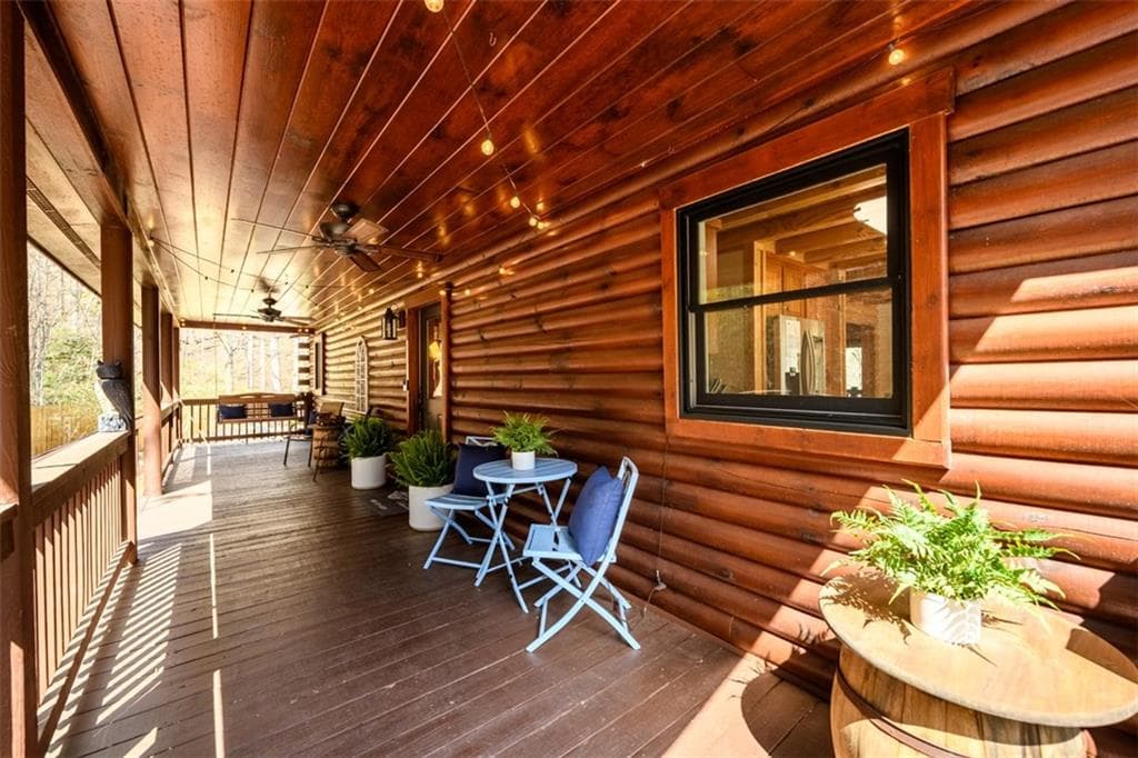 3 bedroom, 4 bathroom, 2,880 sq ft single family residence for sale at 91 Whispering Lake Way, Blue Ridge, GA 30513 — photo 8