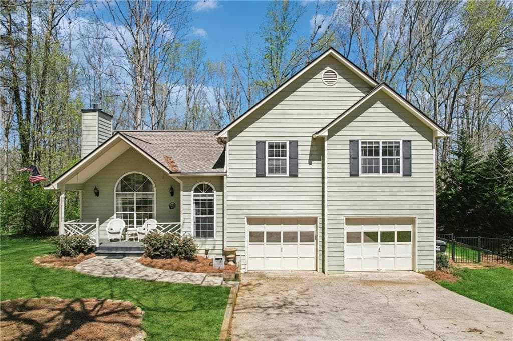 6210 Carriage Court, Cumming, GA 30040 — most recent listing photo