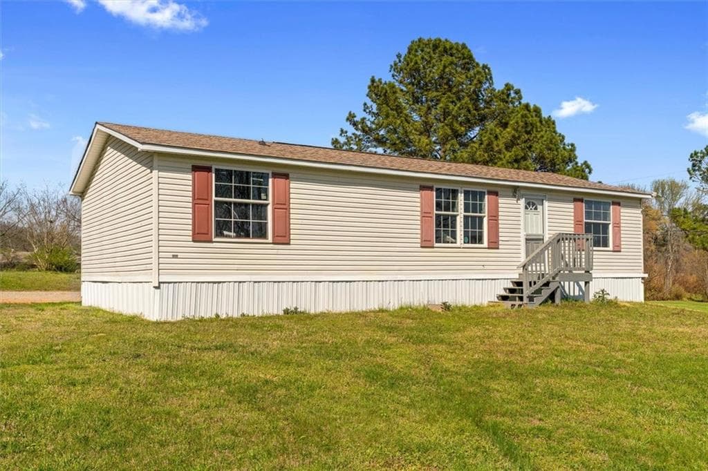 256 Mcsears Drive, La Fayette, GA 30728 — most recent listing photo