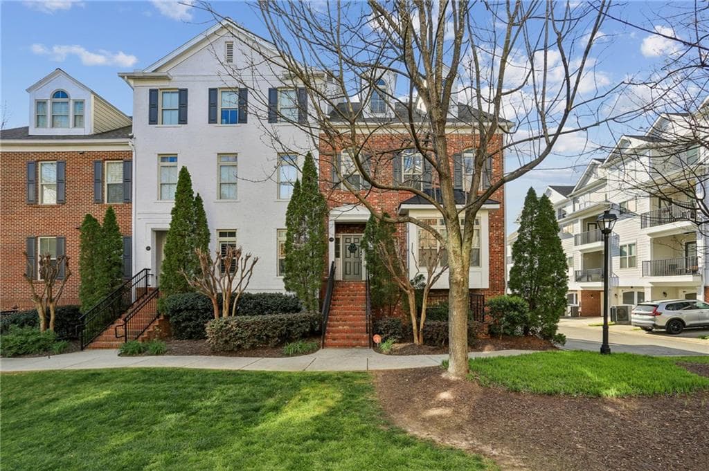 189 LE GRAN Court, Atlanta, GA 30328 — most recent listing photo