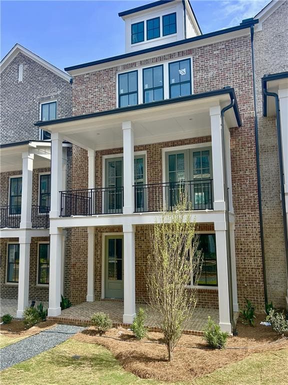 3 bedroom, 4 bathroom, 2,193 sq ft townhouse under contract at 2254 Wexford Drive 40, Brookhaven, GA 30319 — photo 2