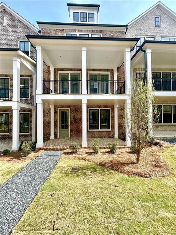 3 bedroom, 4 bathroom, 2,193 sq ft townhouse under contract at 2254 Wexford Drive 40, Brookhaven, GA 30319 — photo 3
