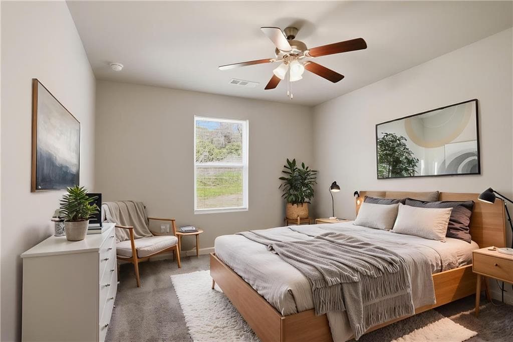 4 bedroom, 3 bathroom, 1,632 sq ft single family residence under contract at 133 W Lexington Avenue, Griffin, GA 30223 — photo 7