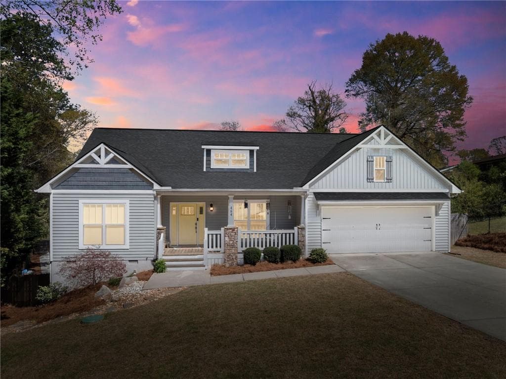 464 Holly Place, Gainesville, GA 30501 — most recent listing photo