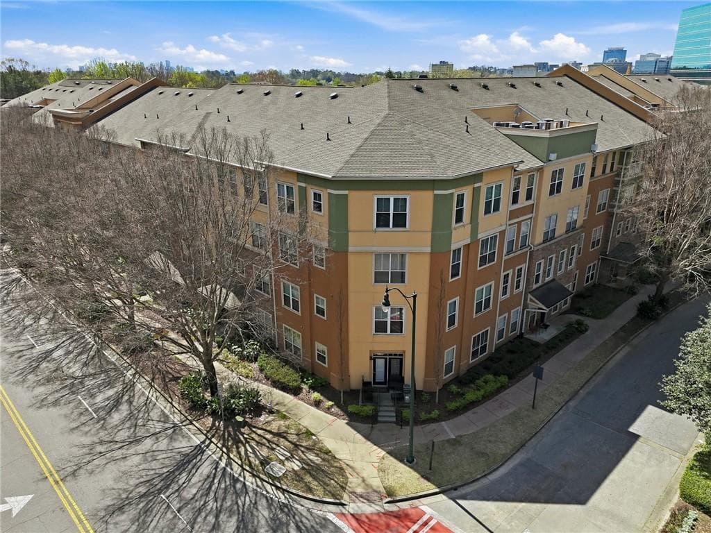 10 Perimeter Summit Boulevard 4333