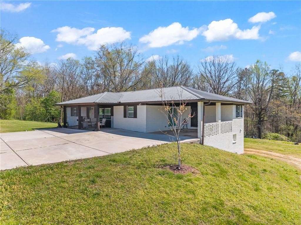 5042 Hopewell Road, Murrayville, GA 30564 — most recent listing photo