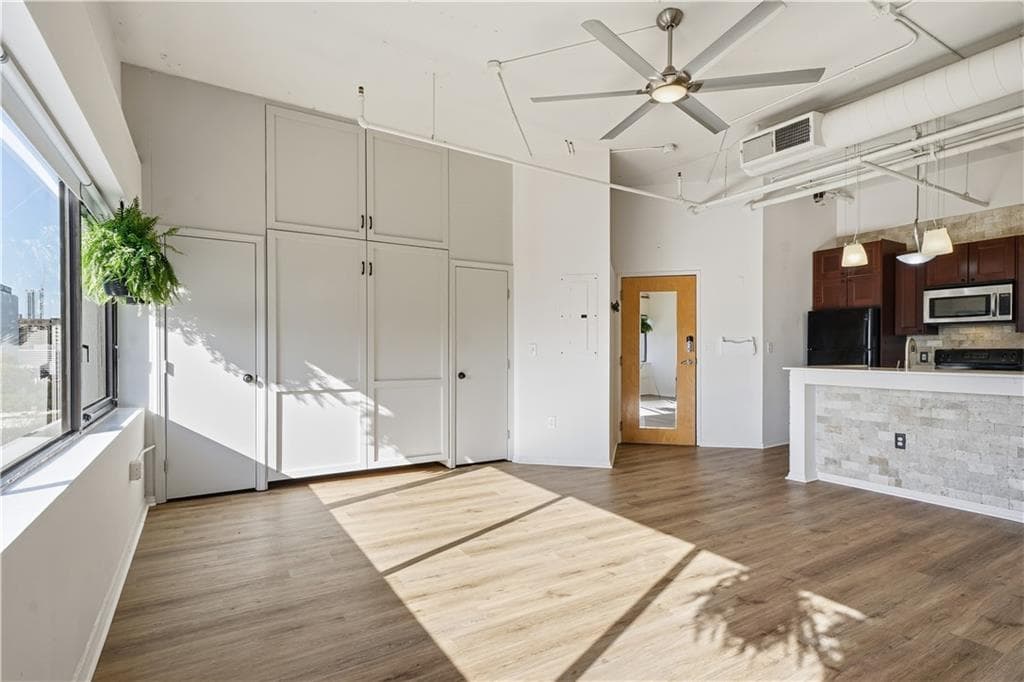 1 bedroom, 1 bathroom, 520 sq ft condominium for sale at 120 Ralph Mcgill Boulevard 903, Atlanta, GA 30308 — photo 10