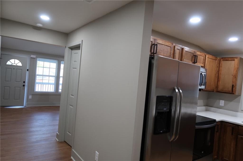 2 bedroom, 1 bathroom, 907 sq ft single family residence for rent at 7 N Annie Street, Newnan, GA 30263 for $1,475 a month — photo 5