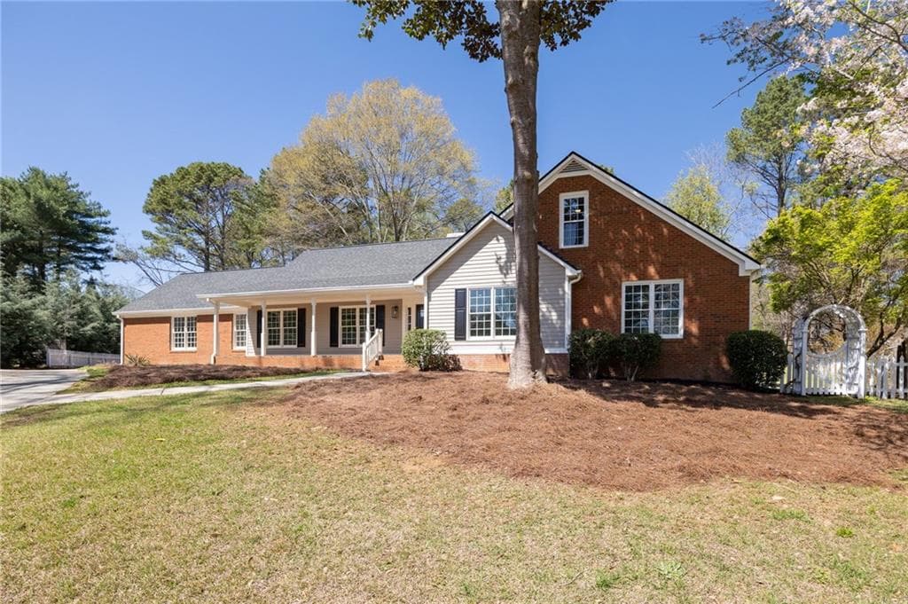 315 Lucinda Court, Marietta, GA 30064 — most recent listing photo