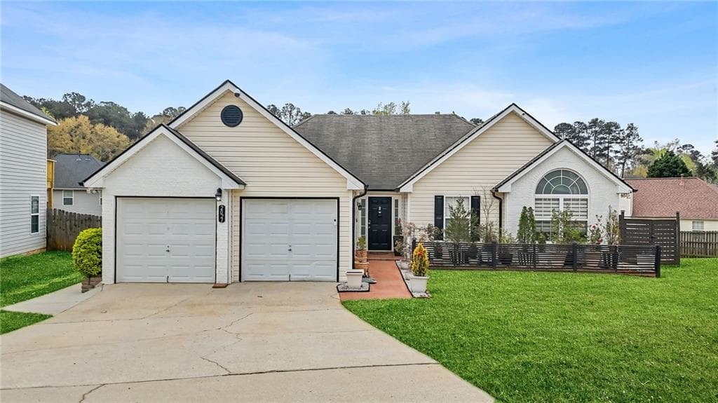 2021 Registry Drive, Hampton, GA 30228 — most recent listing photo