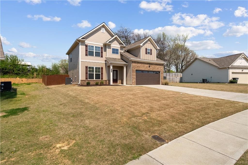 4 bedroom, 3 bathroom, 2,212 sq ft single family residence under contract at 113 Mcginnis Circle, Calhoun, GA 30701 — photo 3