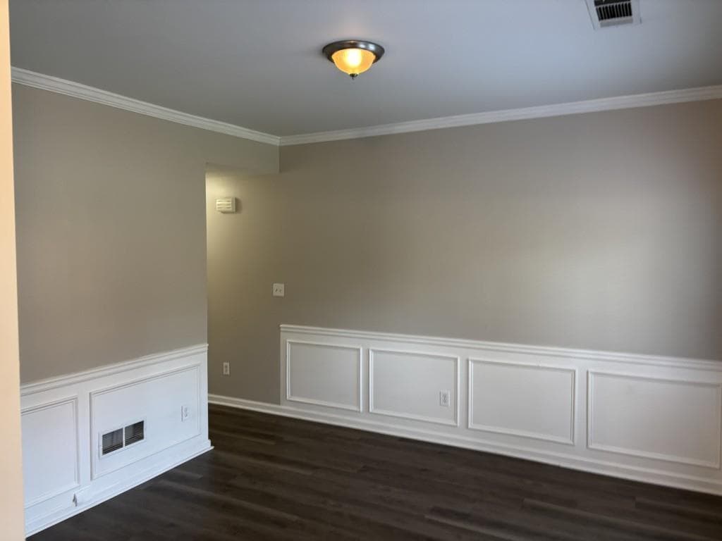 4 bedroom, 3 bathroom, 2,713 sq ft single family residence under contract at 4390 Pinewalk Drive, Alpharetta, GA 30022 — photo 5