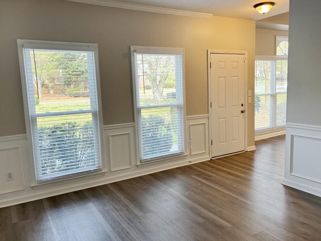 4 bedroom, 3 bathroom, 2,713 sq ft single family residence under contract at 4390 Pinewalk Drive, Alpharetta, GA 30022 — photo 6