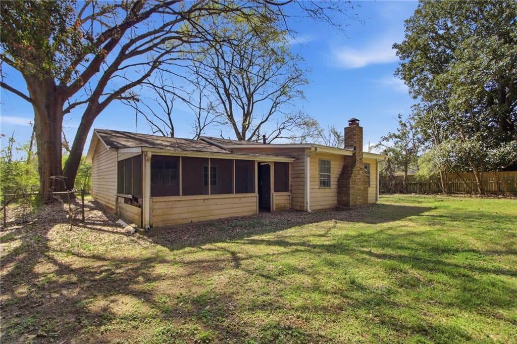 3 bedroom, 2 bathroom, 1,424 sq ft single family residence for sale at 4289 Rex Road, Rex, GA 30273 — photo 6