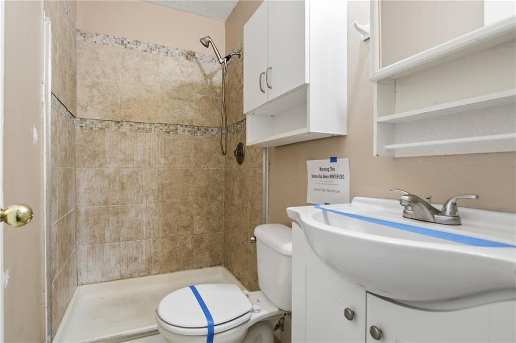 3 bedroom, 2 bathroom, 1,424 sq ft single family residence for sale at 4289 Rex Road, Rex, GA 30273 — photo 9