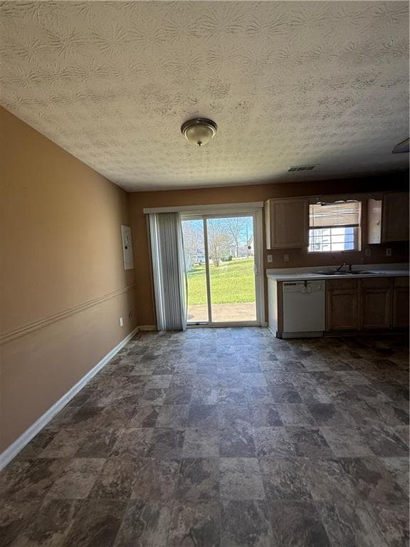 quadruplex under contract at 1750 Bob White Lane, Conyers, GA 30013 — photo 7