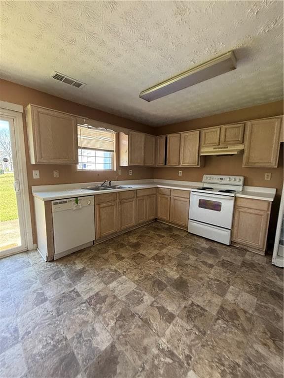 quadruplex under contract at 1750 Bob White Lane, Conyers, GA 30013 — photo 8