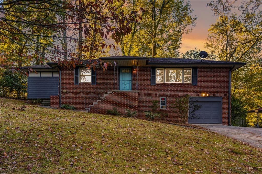 3 bedroom, 2 bathroom, 1,425 sq ft single family residence for rent at 436 Grady Place, Atlanta, GA 30354 for $2,100 a month — photo 2