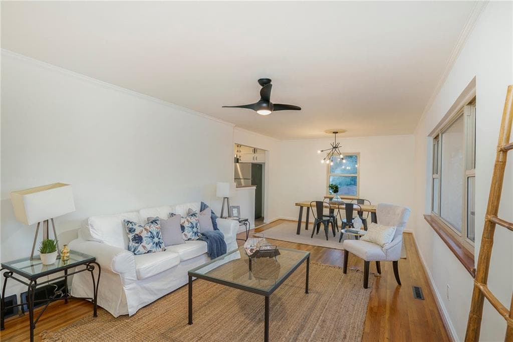 3 bedroom, 2 bathroom, 1,425 sq ft single family residence for rent at 436 Grady Place, Atlanta, GA 30354 for $2,100 a month — photo 3